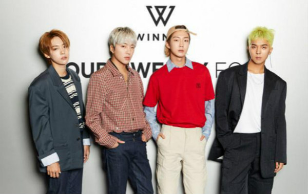 韓國男團WINNER的音樂幫越南自閉癥孩子綻開笑顏